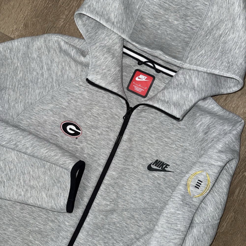 Nike Tech Fleece University Of Georgia Team Player Issued Hoodie Men's M Grey